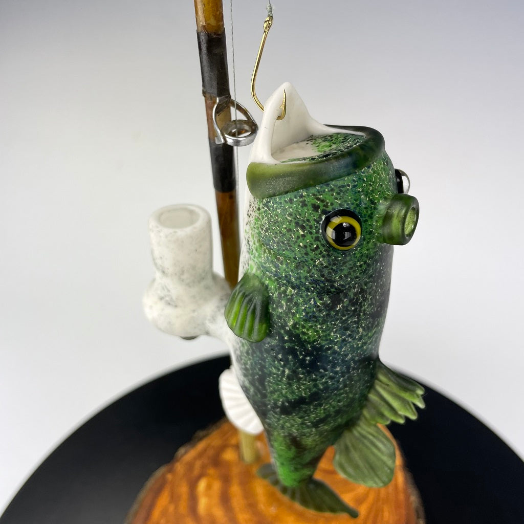 Trapper Large Mouth Bass Hanging Fish Rig